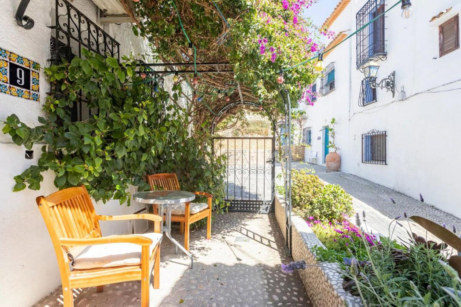 Homestay Bellaguarda